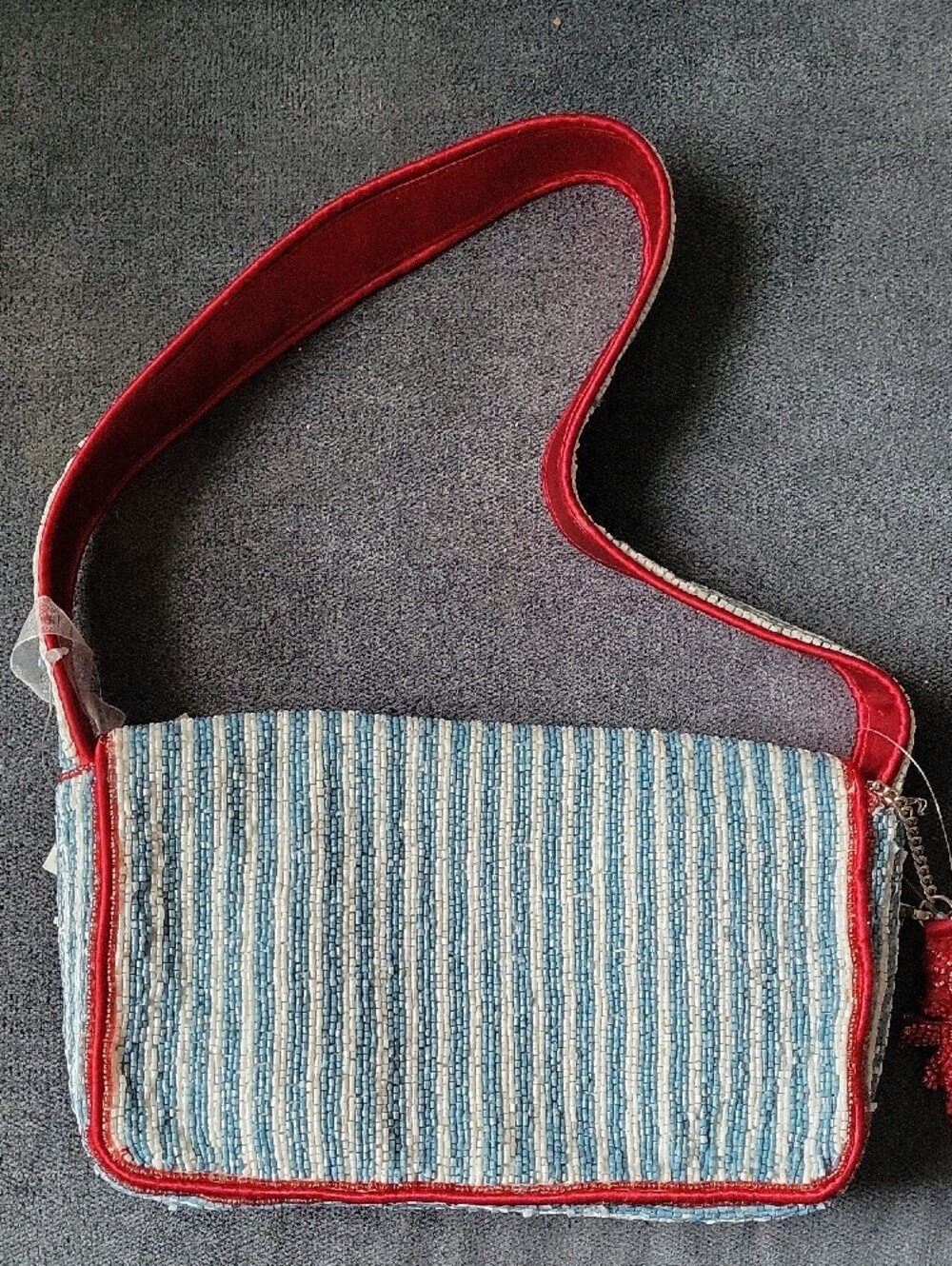 Viral Made In India Hand Beaded Lobster Shoulder Bag - Picture 6 of 8